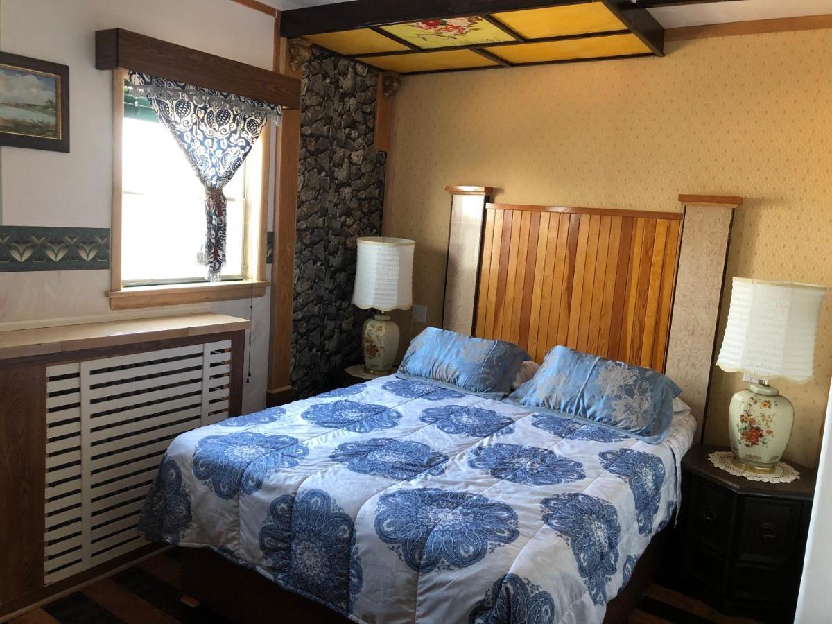 Heritage Place Hotel Gravelbourg Екстериор снимка